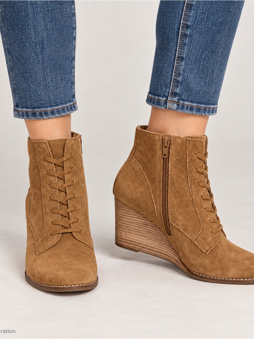 Lucky Brand Yelloh Tan Suede Lace Up Wedge Booties Women’s 8.5